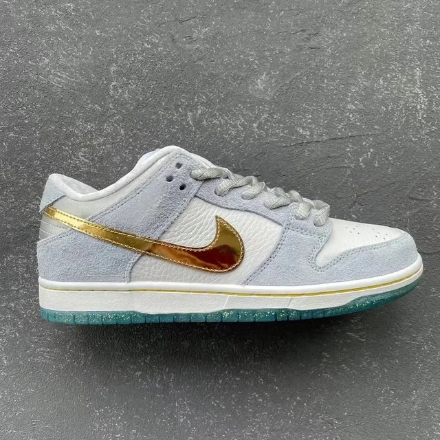 Nike Dunk Low Metallic Gold Swoosh