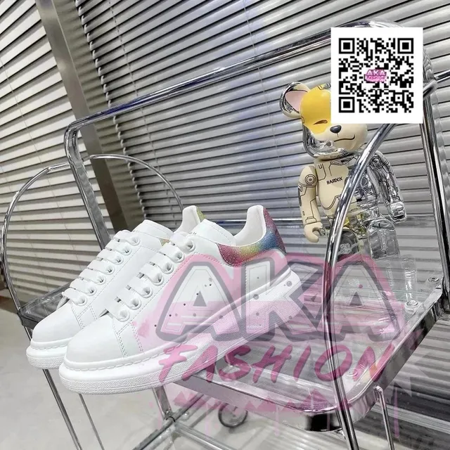 Alexander McQueen Oversized Sneaker Rainbow Gradient