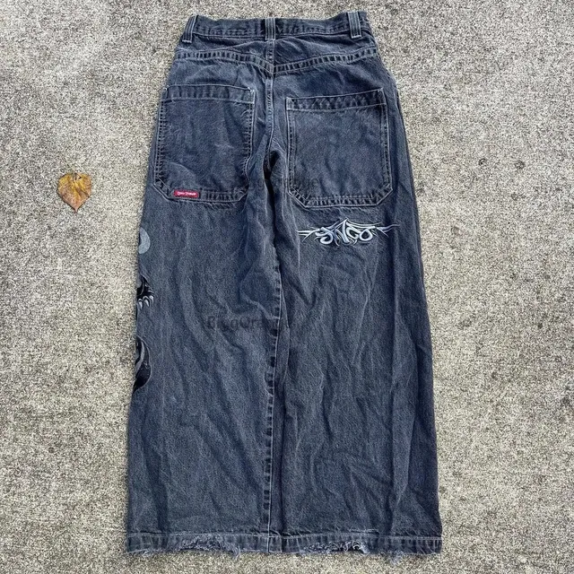 Supreme Box Logo Jeans Embroidered Graphic