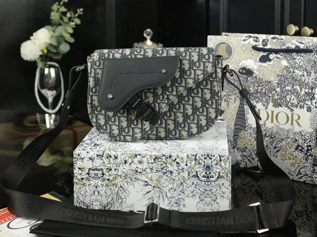 Dior Saddle Bag Oblique Print