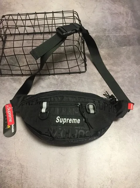 Supreme Waist Bag Logo Print