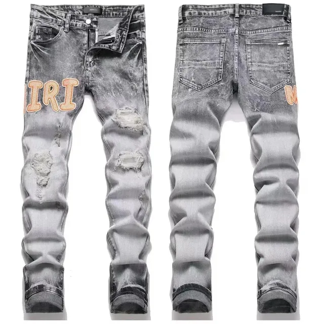 Amiri Distressed Jeans