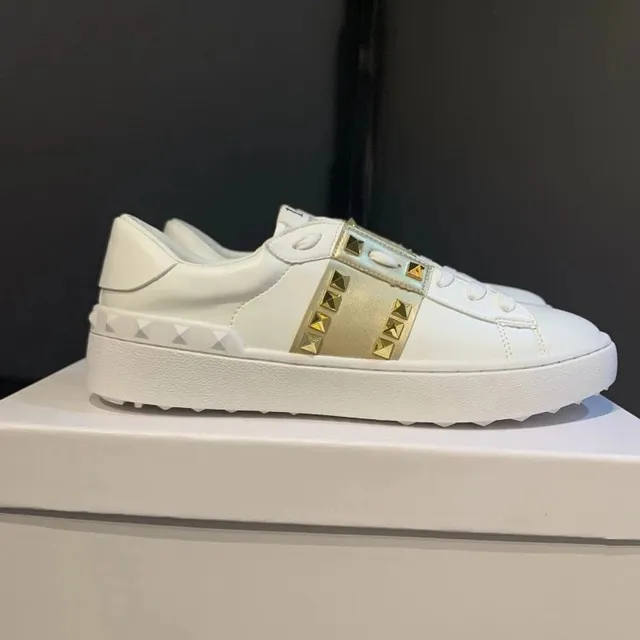 白金 金钉