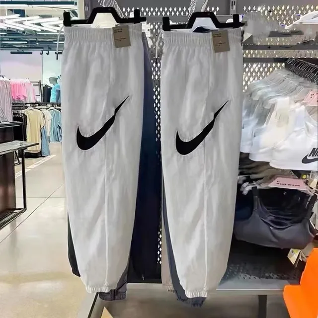 大勾白