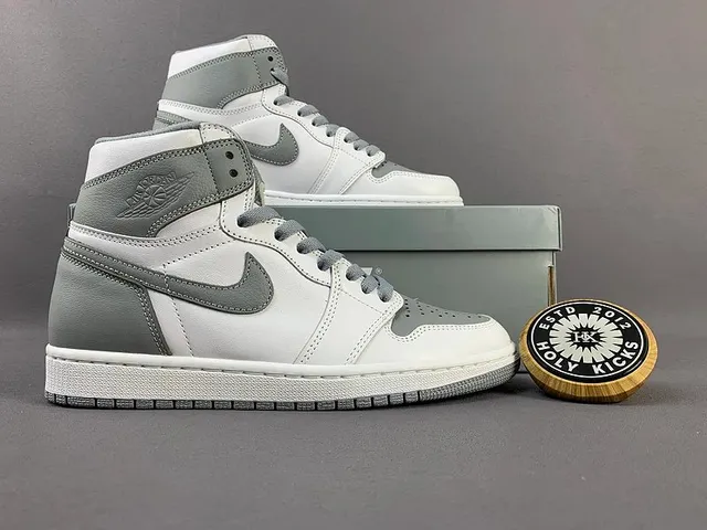 Air Jordan 1 High Cool Grey