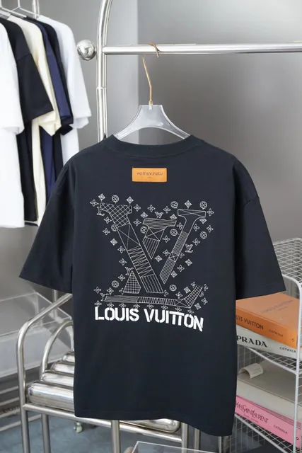 L*ouis Vui*tton