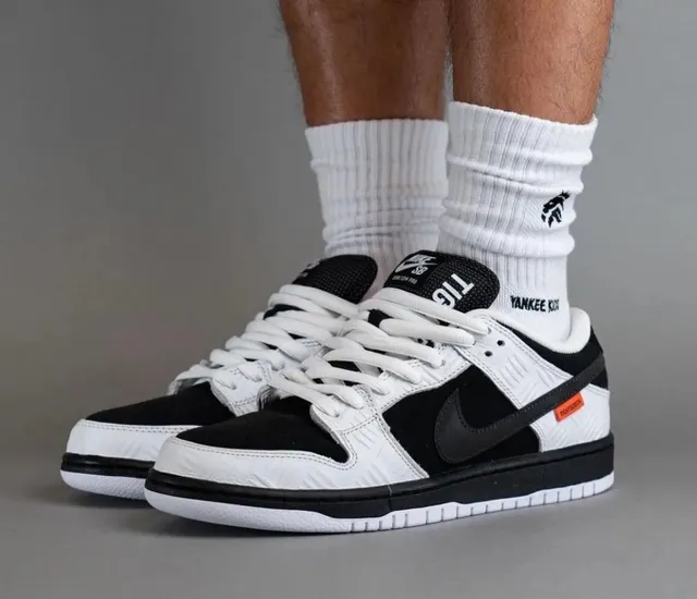 Nike Dunk Low Off-White