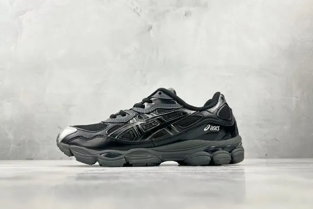 Asics Gel-Kayano 14 Black Silver