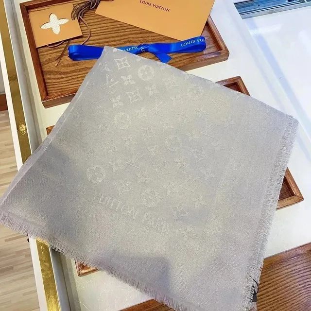 Louis Vuitton Monogram Shawl Silver Grey