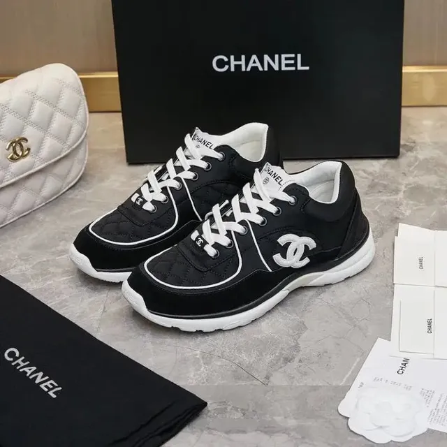 Chanel Sneaker Quilted CC Logo