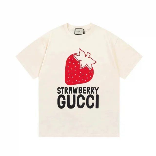 Gucci Strawberry T-Shirt Strawberry Print