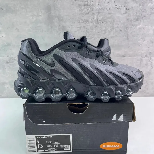 Nike Air Max DN8 Black