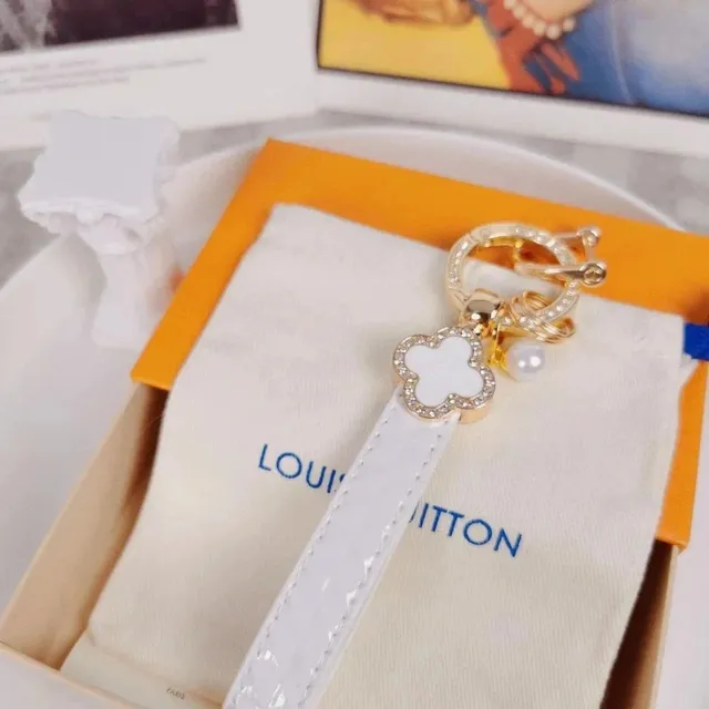 Louis Vuitton Key Holder