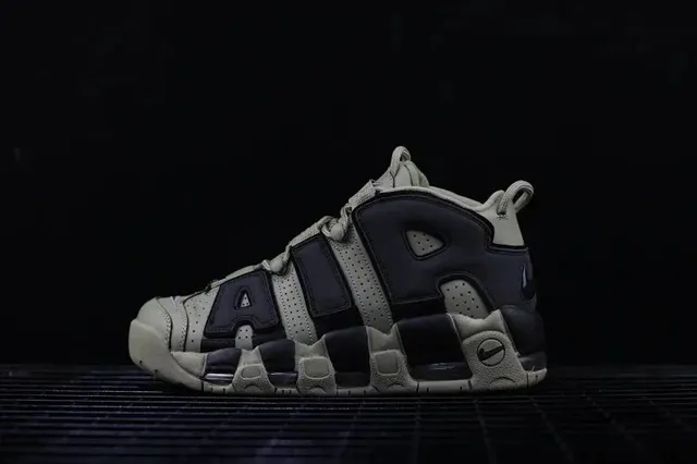 Nike Air More Uptempo Olive