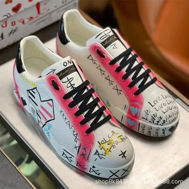 Dolce & Gabbana Sneaker Graffiti Print