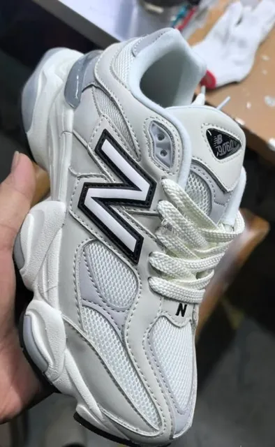 New Balance 2002R Core White