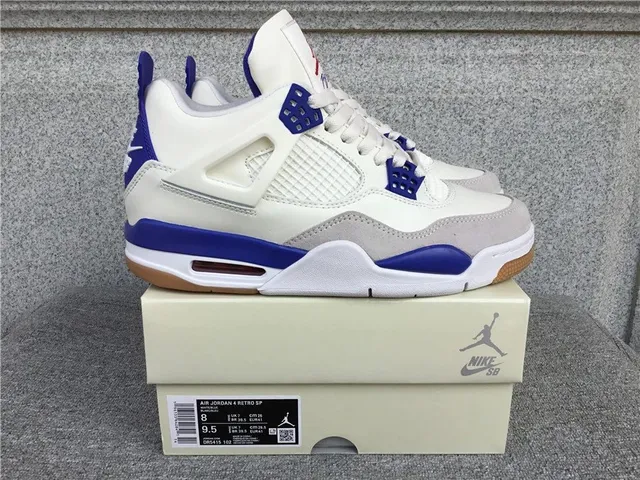 Air Jordan 4 Retro SP Military Blue