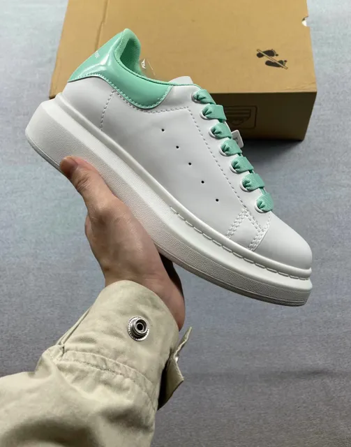 Alexander McQueen Sneaker Mint Green Accents