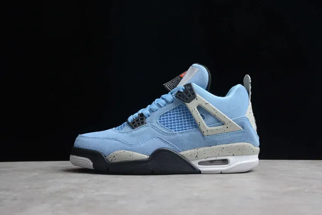 Air Jordan 4 University Blue