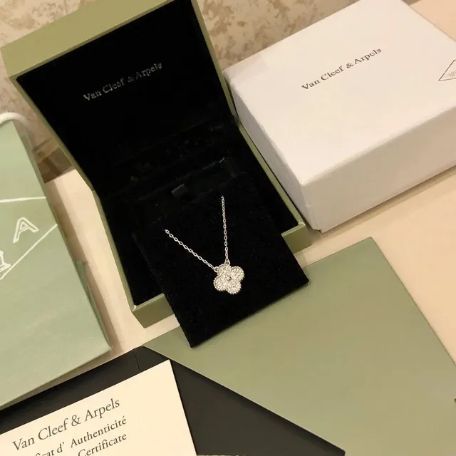 Van Cleef & Arpels Alhambra Pendant Pave Diamond