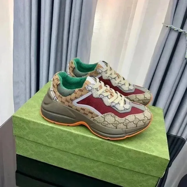 Gucci sneakers GG Supreme