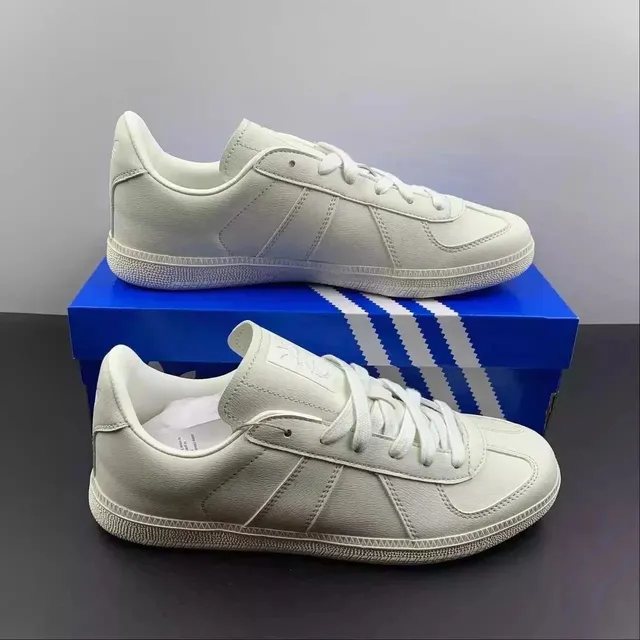 Adidas Samba Classic