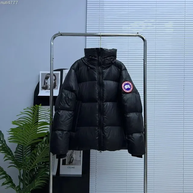 Canada Goose Puffer Jacket