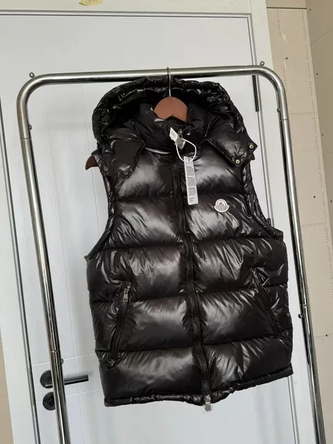 Moncler Padded Vest Glossy Nylon