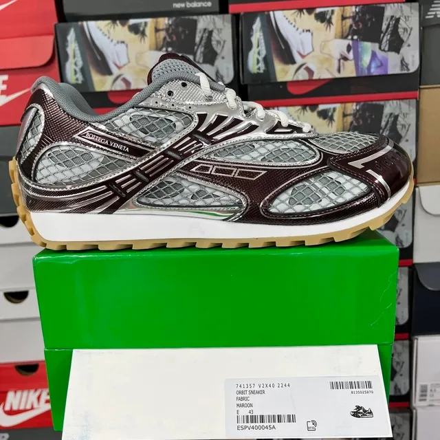 755915V2X402244灰红(35-47)