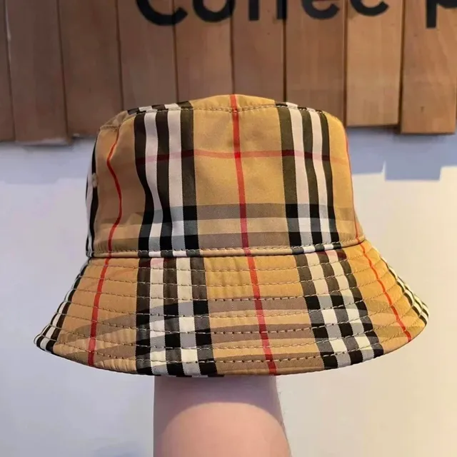 Burberry Bucket Hat Classic Check
