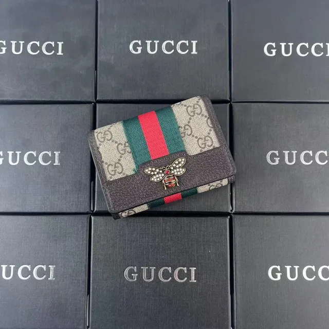 Gucci Bee Wallet GG Supreme with Web Stripe
