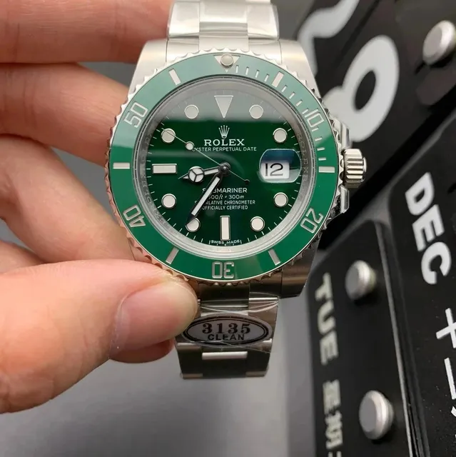 Rolex Submariner Date
