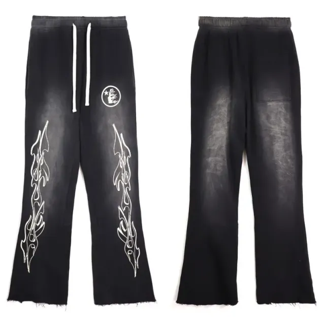 8121 black