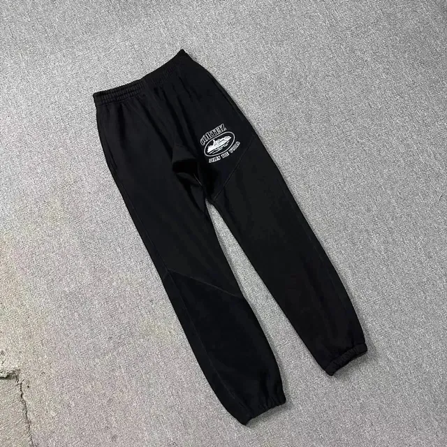 Corteiz Joggers Rules The World Logo