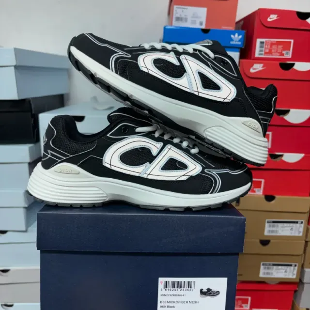 黑白969