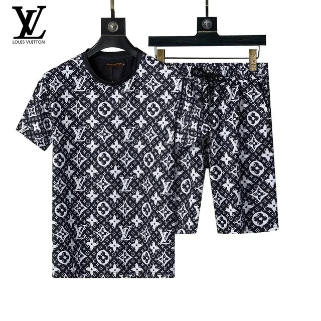 Louis Vuitton Monogram Print Set Classic LV Monogram