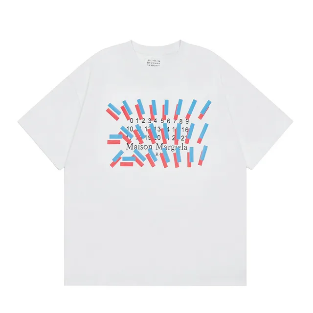 M822 white