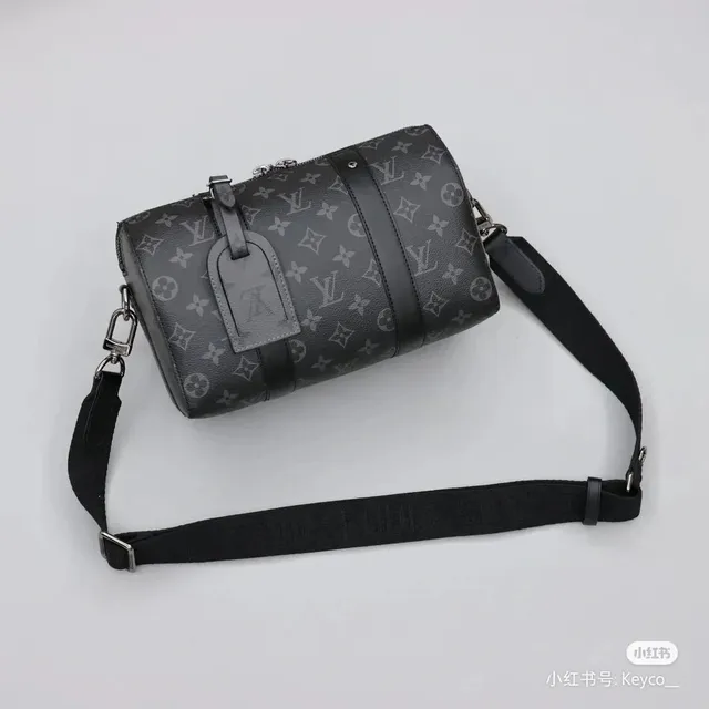Louis Vuitton Keepall Monogram Eclipse