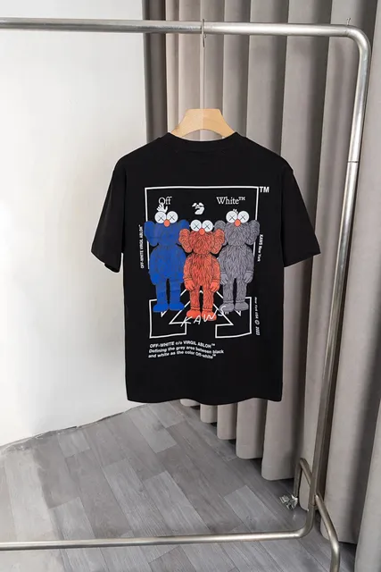 Graphic T-Shirt KAWS x Off-White