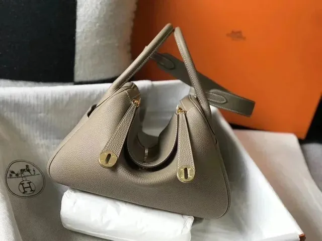 26c m