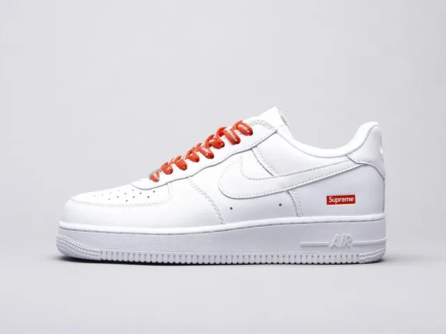Nike Air Force 1 Low Supreme Box Logo