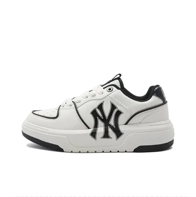 MLB sneakers
