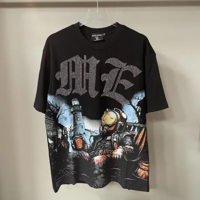 B104 black