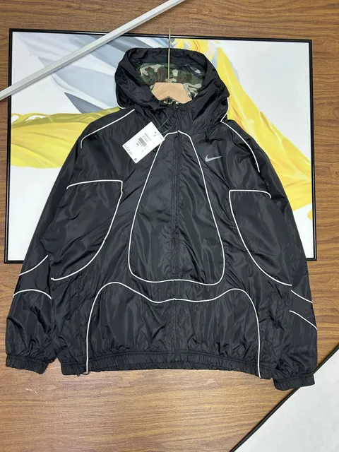 Nike Windrunner Jacket Black with White Piping