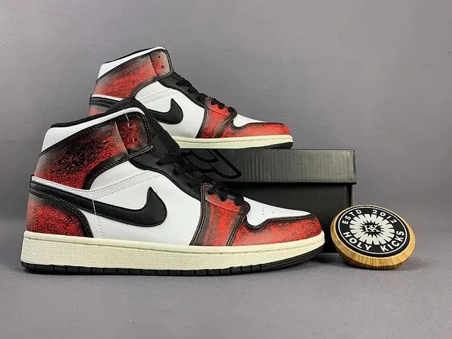Air Jordan 1 Mid Holy Kicks Spray Paint