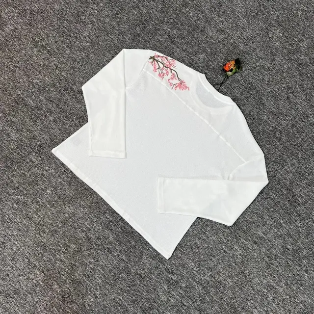 001樱花华夫格长袖(白)