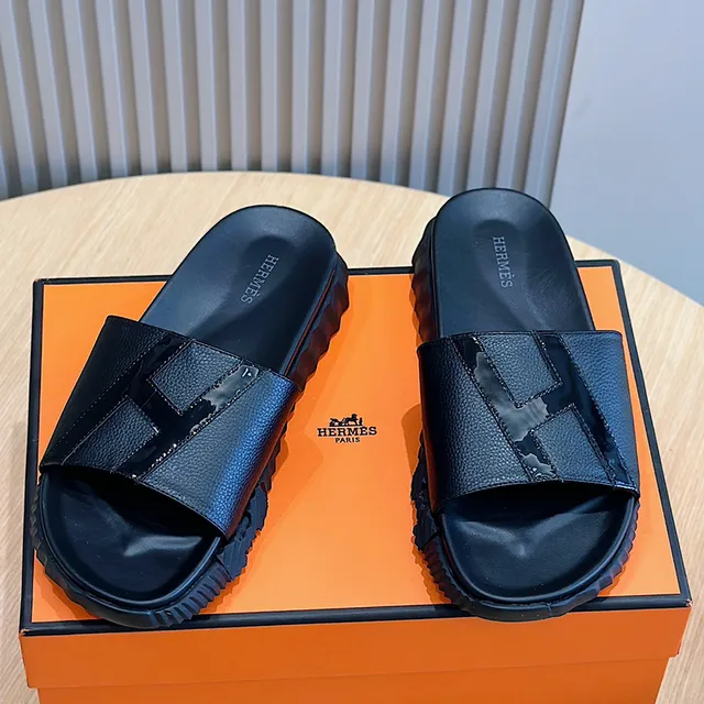 Hermès Oran Sandal H Logo