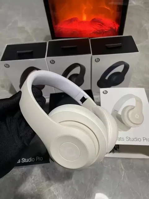 Beats Studio Pro Matte White