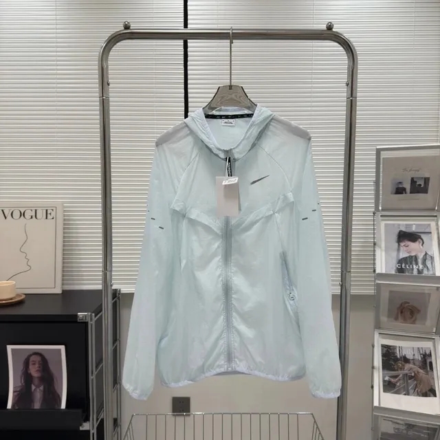 Nike Windrunner Hooded Jacket Ice Blue