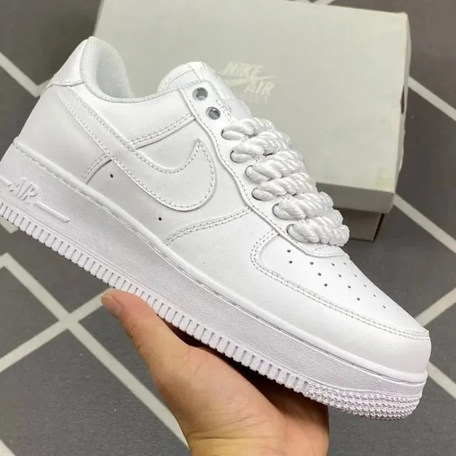 Nike Air Force 1 Low